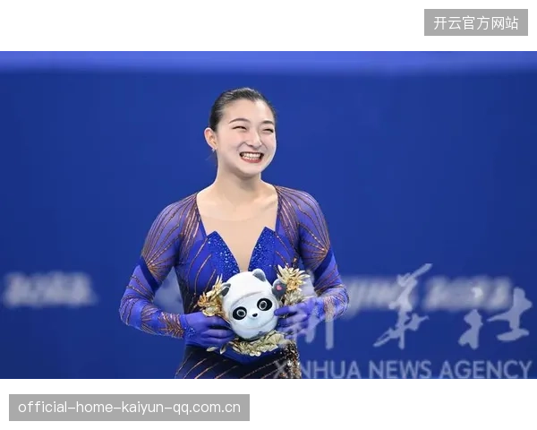 日本花式滑冰选手完美落地摘金，惊艳全场